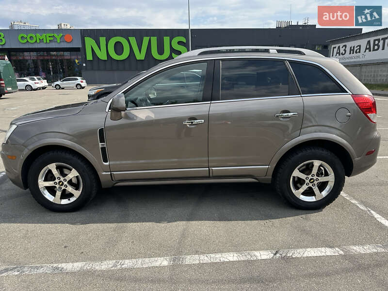 Позашляховик / Кросовер Chevrolet Captiva 2012 в Києві