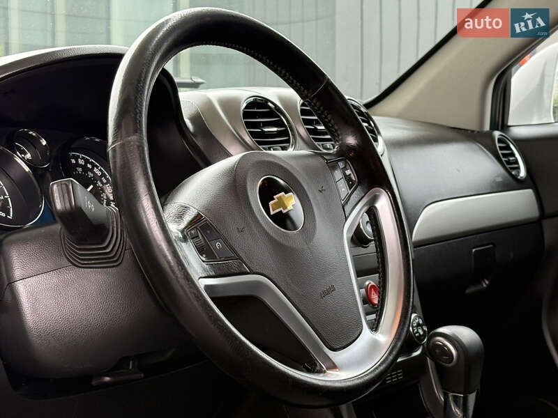 Позашляховик / Кросовер Chevrolet Captiva 2011 в Дрогобичі