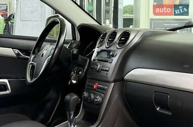 Внедорожник / Кроссовер Chevrolet Captiva 2011 в 