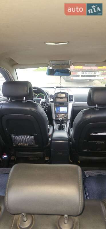 Позашляховик / Кросовер Chevrolet Captiva 2008 в Львові