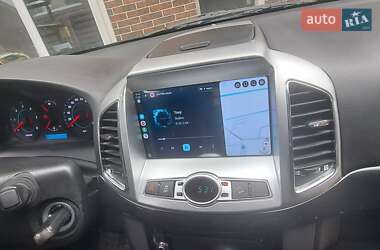 Внедорожник / Кроссовер Chevrolet Captiva 2012 в 