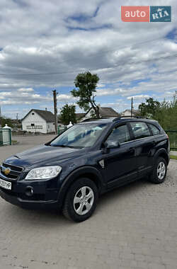 Позашляховик / Кросовер Chevrolet Captiva 2008 в 