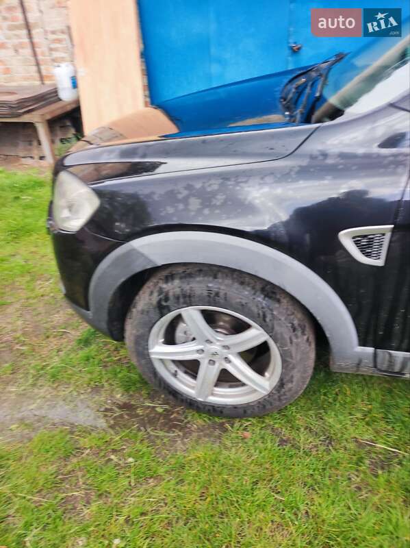 Позашляховик / Кросовер Chevrolet Captiva 2009 в Черкасах