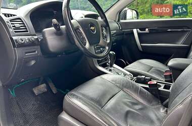 Позашляховик / Кросовер Chevrolet Captiva 2011 в 