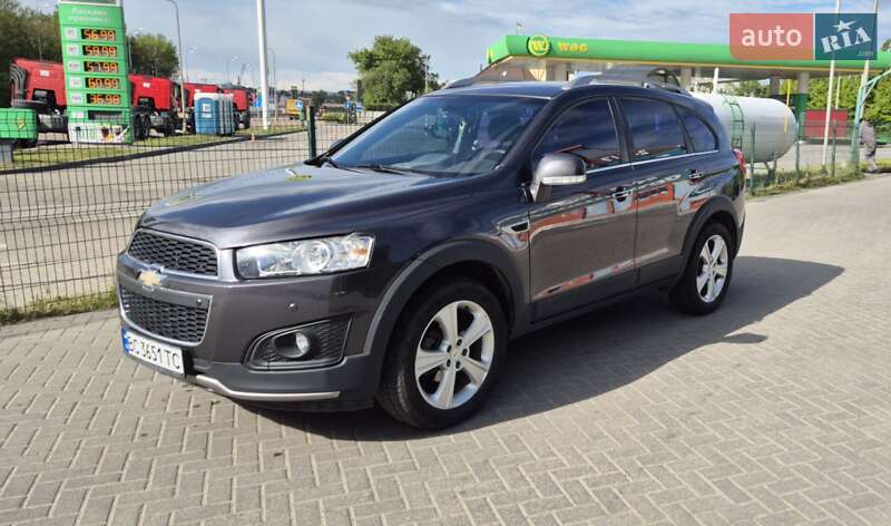 Внедорожник / Кроссовер Chevrolet Captiva 2013 в Житомире