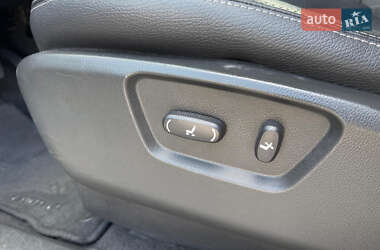 Внедорожник / Кроссовер Chevrolet Captiva 2012 в 