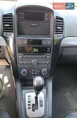 Позашляховик / Кросовер Chevrolet Captiva 2008 в 