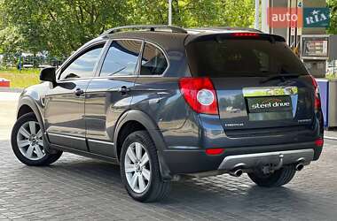 Внедорожник / Кроссовер Chevrolet Captiva 2008 в 