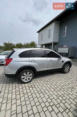 Внедорожник / Кроссовер Chevrolet Captiva 2007 в 