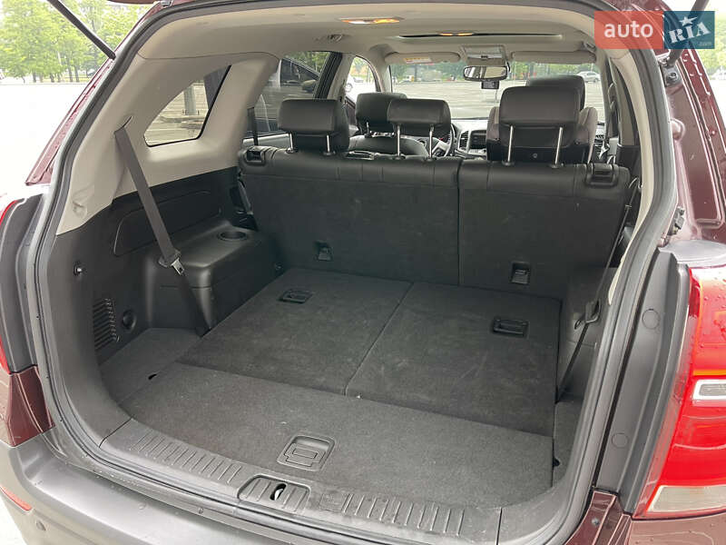 Позашляховик / Кросовер Chevrolet Captiva 2014 в Києві