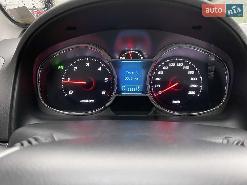 Позашляховик / Кросовер Chevrolet Captiva 2014 в Києві
