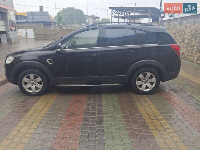 Внедорожник / Кроссовер Chevrolet Captiva 2007 в 