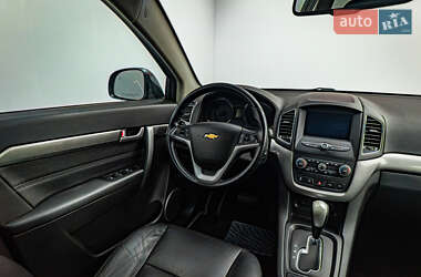 Позашляховик / Кросовер Chevrolet Captiva 2016 в 