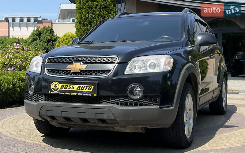 Позашляховик / Кросовер Chevrolet Captiva 2009 в Львові