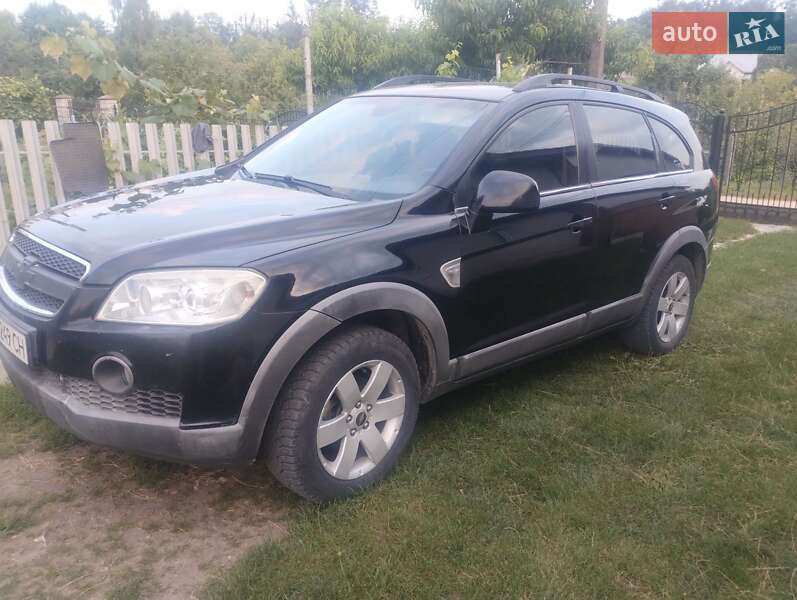 Позашляховик / Кросовер Chevrolet Captiva 2008 в Ужгороді