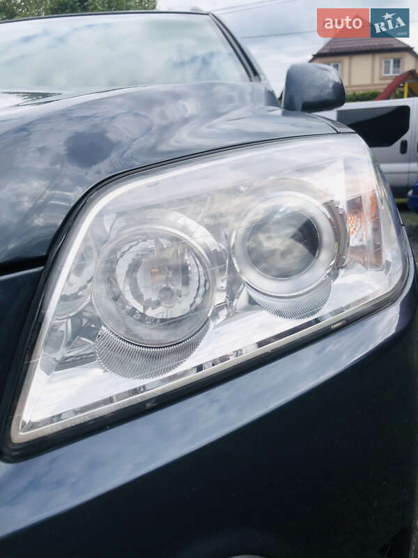 Позашляховик / Кросовер Chevrolet Captiva 2009 в Луцьку