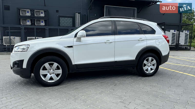 Внедорожник / Кроссовер Chevrolet Captiva 2013 в Хмельницком