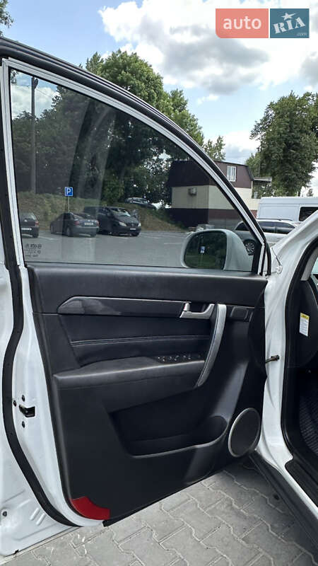Внедорожник / Кроссовер Chevrolet Captiva 2013 в Хмельницком