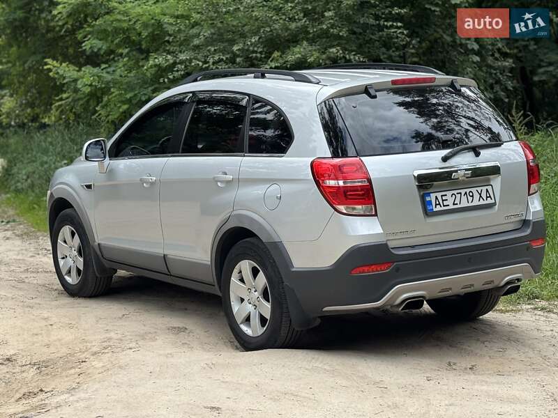 Внедорожник / Кроссовер Chevrolet Captiva 2013 в Ирпене