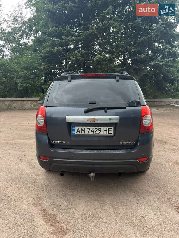 Внедорожник / Кроссовер Chevrolet Captiva 2008 в Славянске