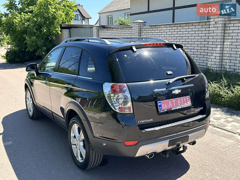 Позашляховик / Кросовер Chevrolet Captiva 2012 в Житомирі