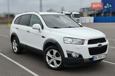 Позашляховик / Кросовер Chevrolet Captiva 2012 в Рівному