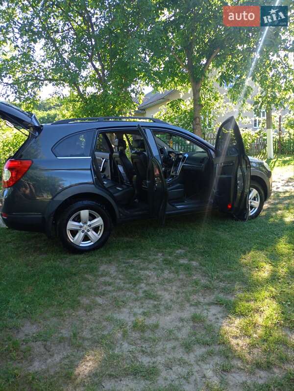 Внедорожник / Кроссовер Chevrolet Captiva 2008 в Хотине фото 2 Внедорожник / Кроссовер Chevrolet Captiva 2008 в Хотине