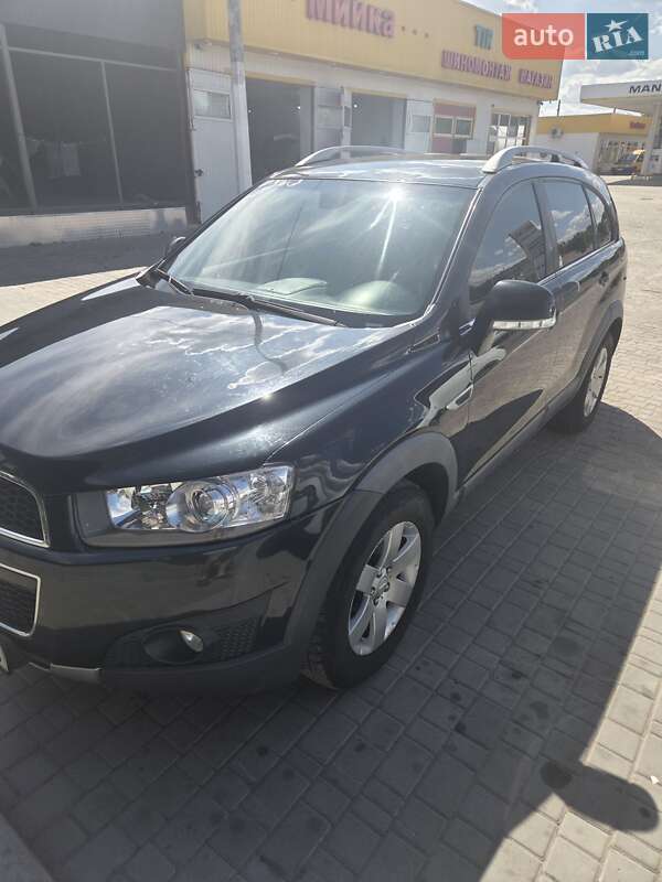 Внедорожник / Кроссовер Chevrolet Captiva 2011 в Киеве