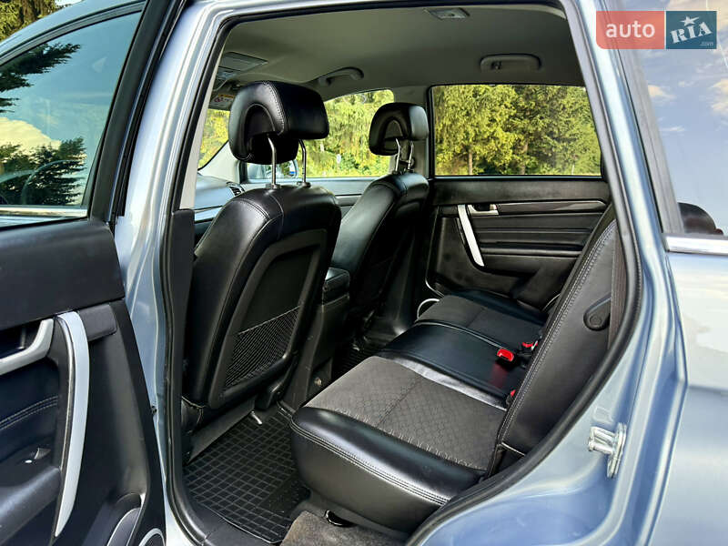 Внедорожник / Кроссовер Chevrolet Captiva 2014 в Дубно