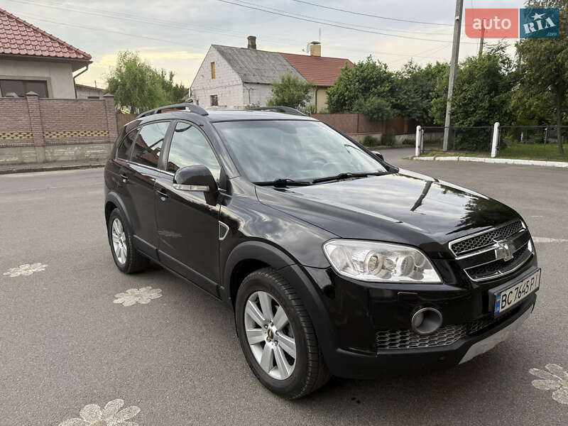 Внедорожник / Кроссовер Chevrolet Captiva 2007 в Владимире