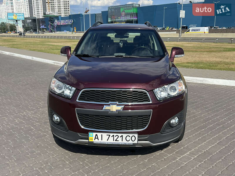 Внедорожник / Кроссовер Chevrolet Captiva 2013 в Киеве