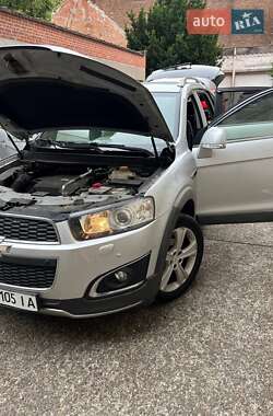 Внедорожник / Кроссовер Chevrolet Captiva 2013 в 