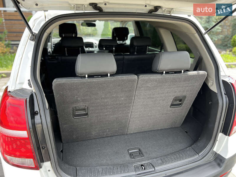 Позашляховик / Кросовер Chevrolet Captiva 2014 в Львові