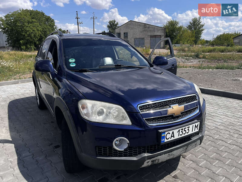Внедорожник / Кроссовер Chevrolet Captiva 2008 в Врадиевке