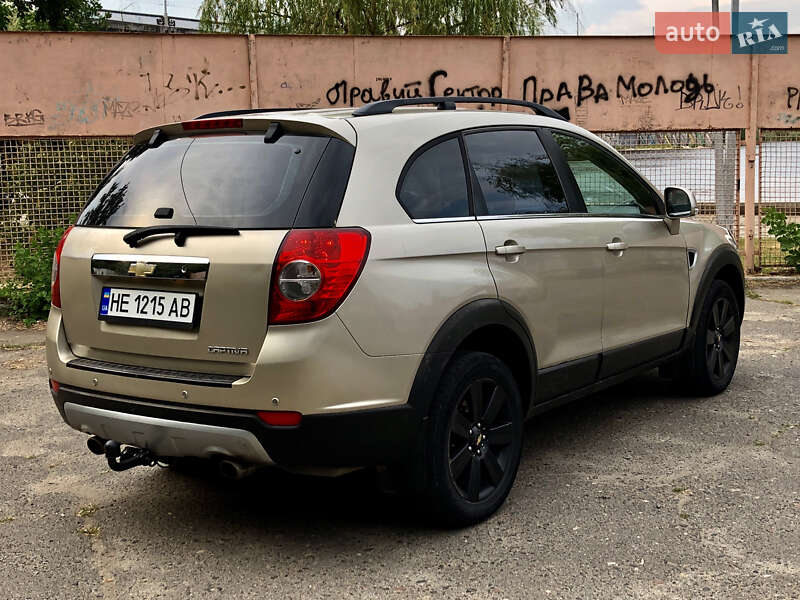 Внедорожник / Кроссовер Chevrolet Captiva 2008 в Николаеве