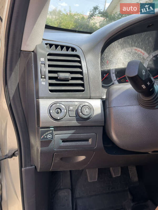 Внедорожник / Кроссовер Chevrolet Captiva 2008 в Павлограде