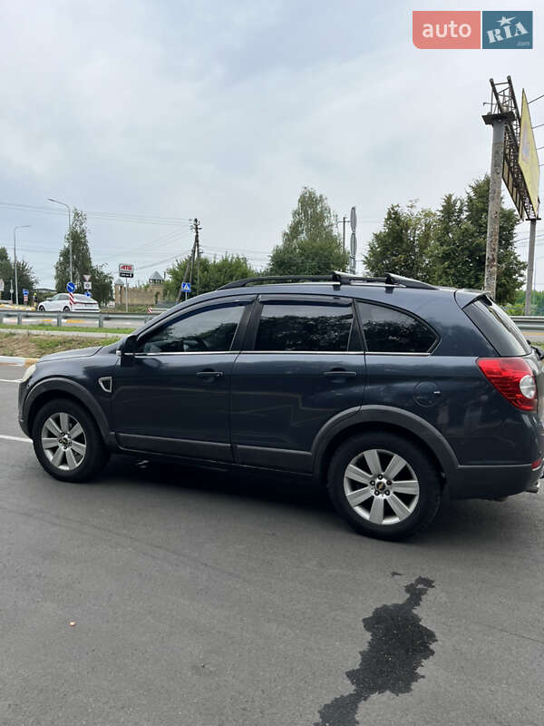 Позашляховик / Кросовер Chevrolet Captiva 2006 в Києві