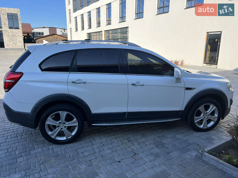 Внедорожник / Кроссовер Chevrolet Captiva 2014 в Житомире