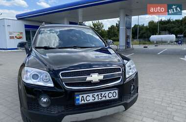 Внедорожник / Кроссовер Chevrolet Captiva 2008 в Луцке
