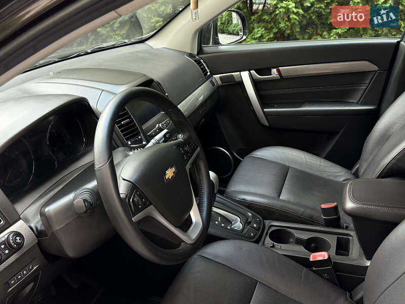 Внедорожник / Кроссовер Chevrolet Captiva 2017 в Киеве