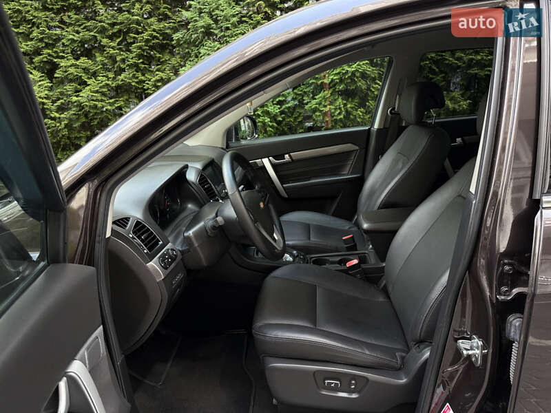 Внедорожник / Кроссовер Chevrolet Captiva 2017 в Киеве