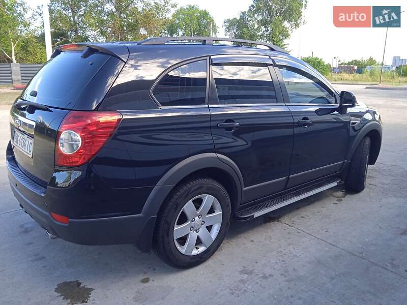 Позашляховик / Кросовер Chevrolet Captiva 2012 в Рафалівці