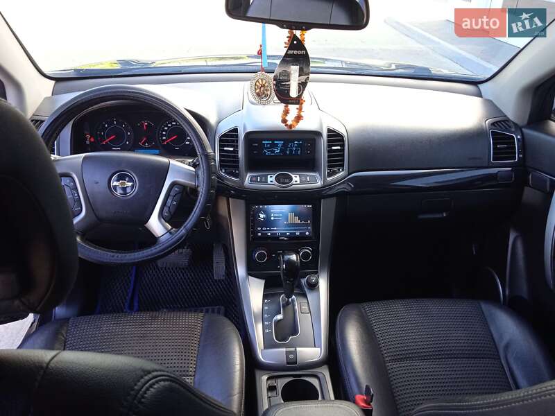 Позашляховик / Кросовер Chevrolet Captiva 2012 в Рафалівці