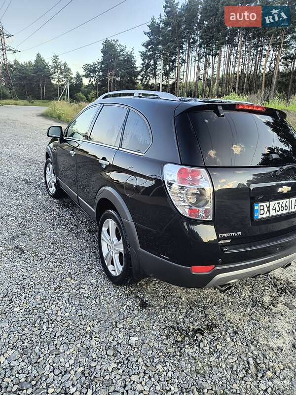 Позашляховик / Кросовер Chevrolet Captiva 2011 в Славуті