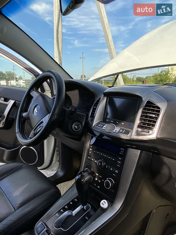 Позашляховик / Кросовер Chevrolet Captiva 2012 в Кам'янці-Бузькій