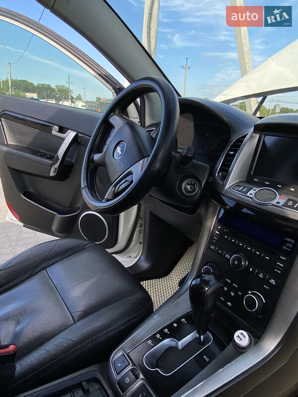 Позашляховик / Кросовер Chevrolet Captiva 2012 в Кам'янці-Бузькій
