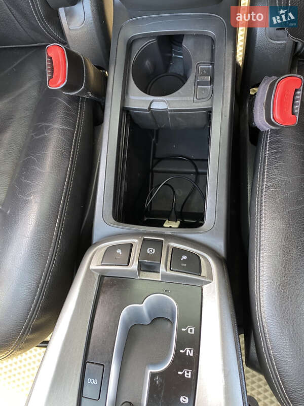 Позашляховик / Кросовер Chevrolet Captiva 2012 в Кам'янці-Бузькій