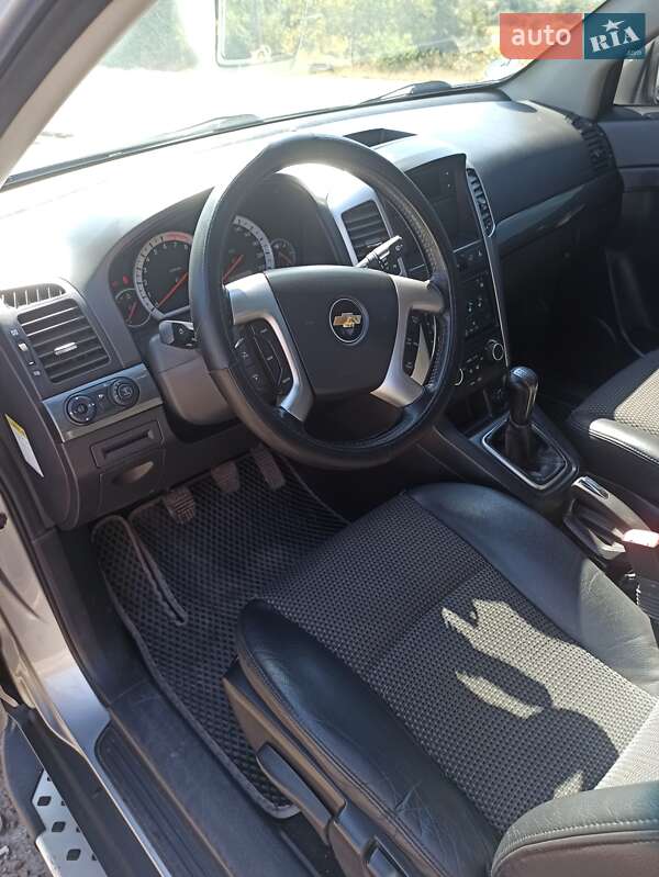 Внедорожник / Кроссовер Chevrolet Captiva 2008 в Захарьевке