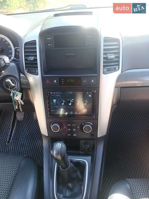 Внедорожник / Кроссовер Chevrolet Captiva 2008 в Захарьевке