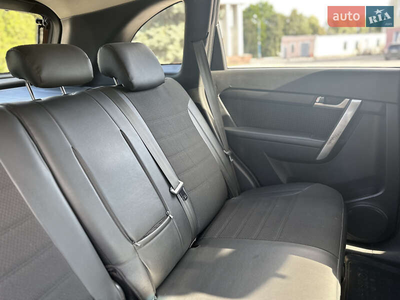 Позашляховик / Кросовер Chevrolet Captiva 2010 в Кам'янець-Подільському